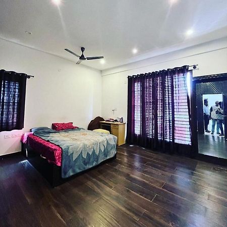 Tranquil Haven Villa Homestay Мисор Екстериор снимка